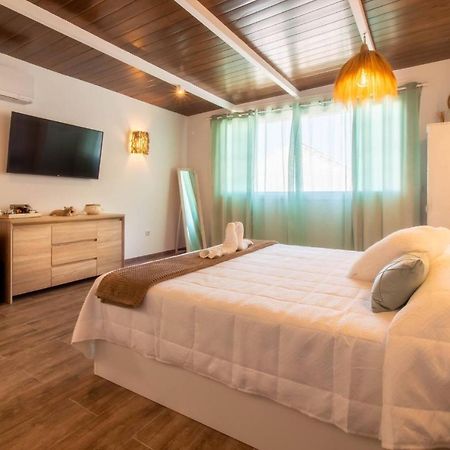 Room In Guest Room - Private Room In The Fishing Port Of 마르베야 외부 사진